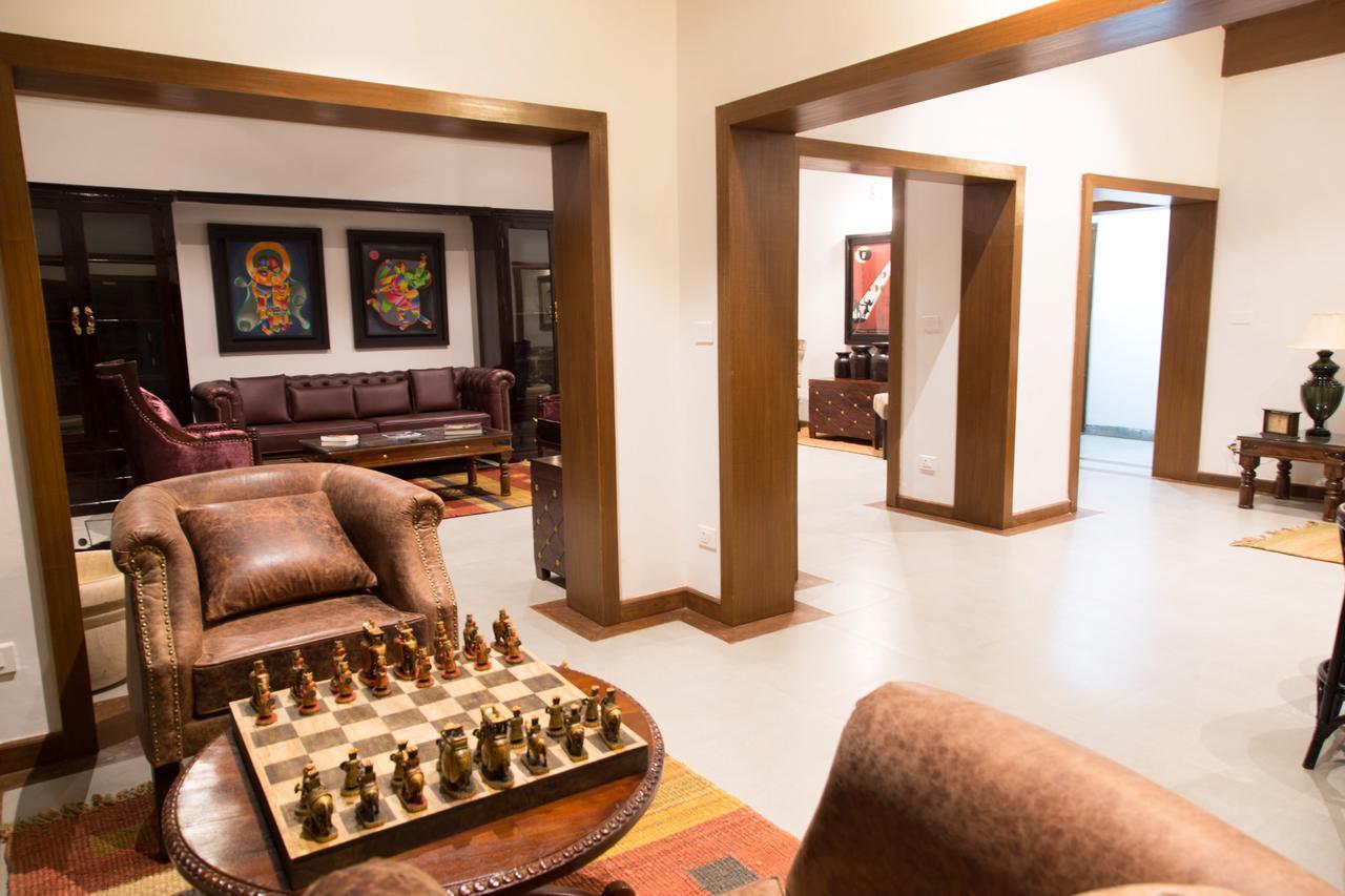 Miraaya Wellness And Golf Resort Chitwan Buitenkant foto